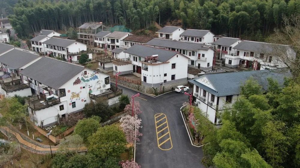 江西資溪縣烏石鎮新月畬族村景象。新華社記者 彭昭之 攝